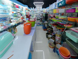 艳阳天日用百货 义乌国际商贸城四区的户外用品销售新星